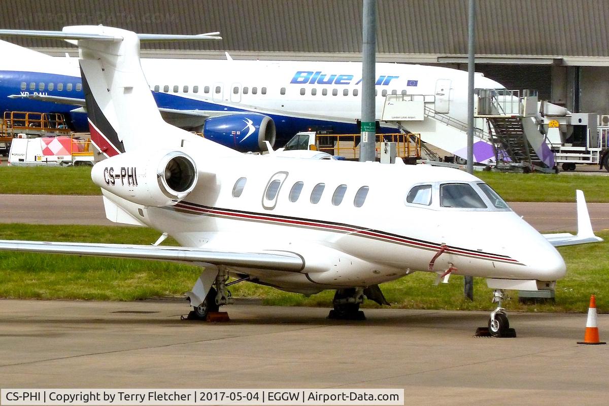 CS-PHI, 2016 Embraer EMB-505 Phenom 300 C/N 50500332, At London Luton