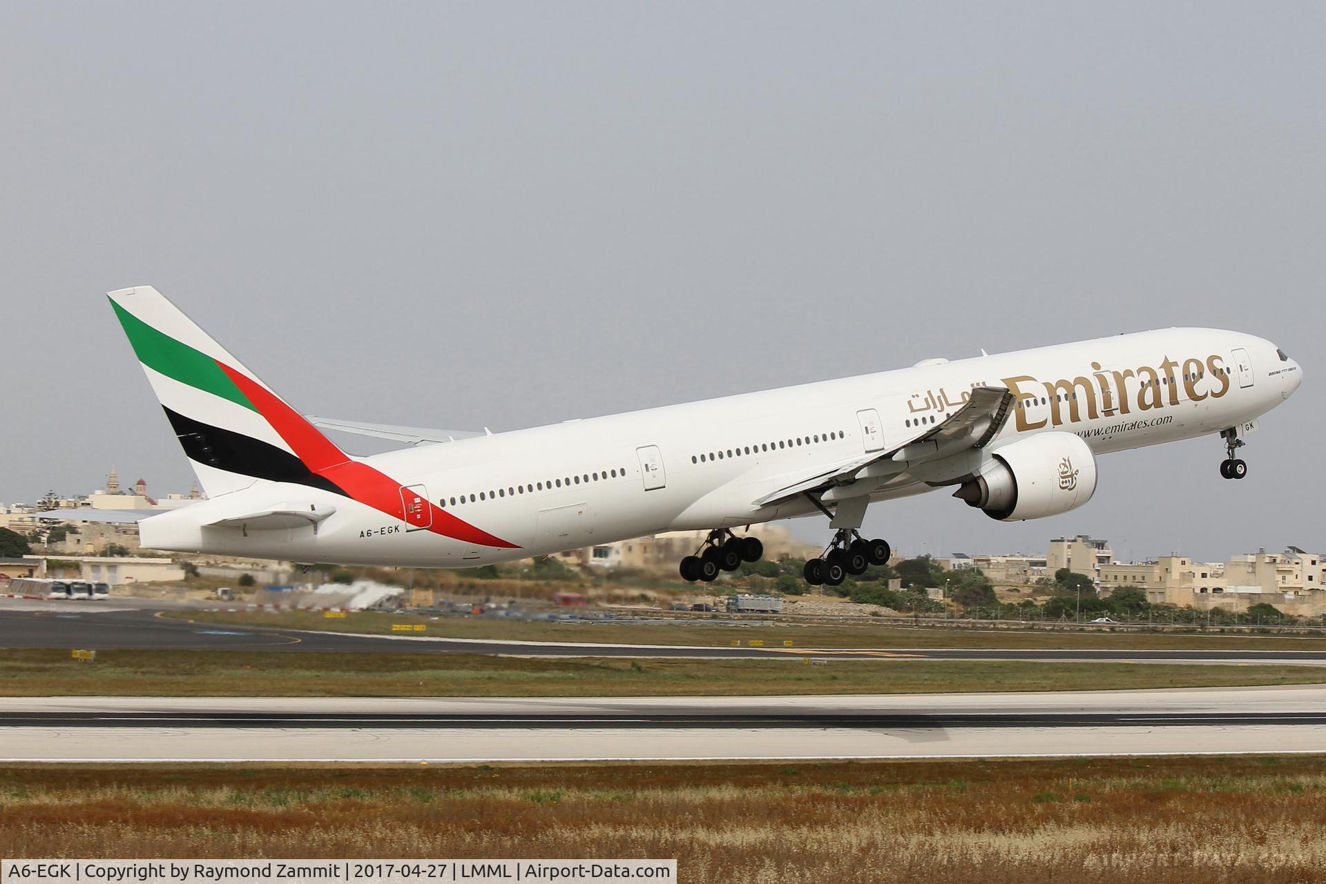 A6-EGK, 2011 Boeing 777-31H/ER C/N 41071, B777 A6-EGK Emirates Airlines