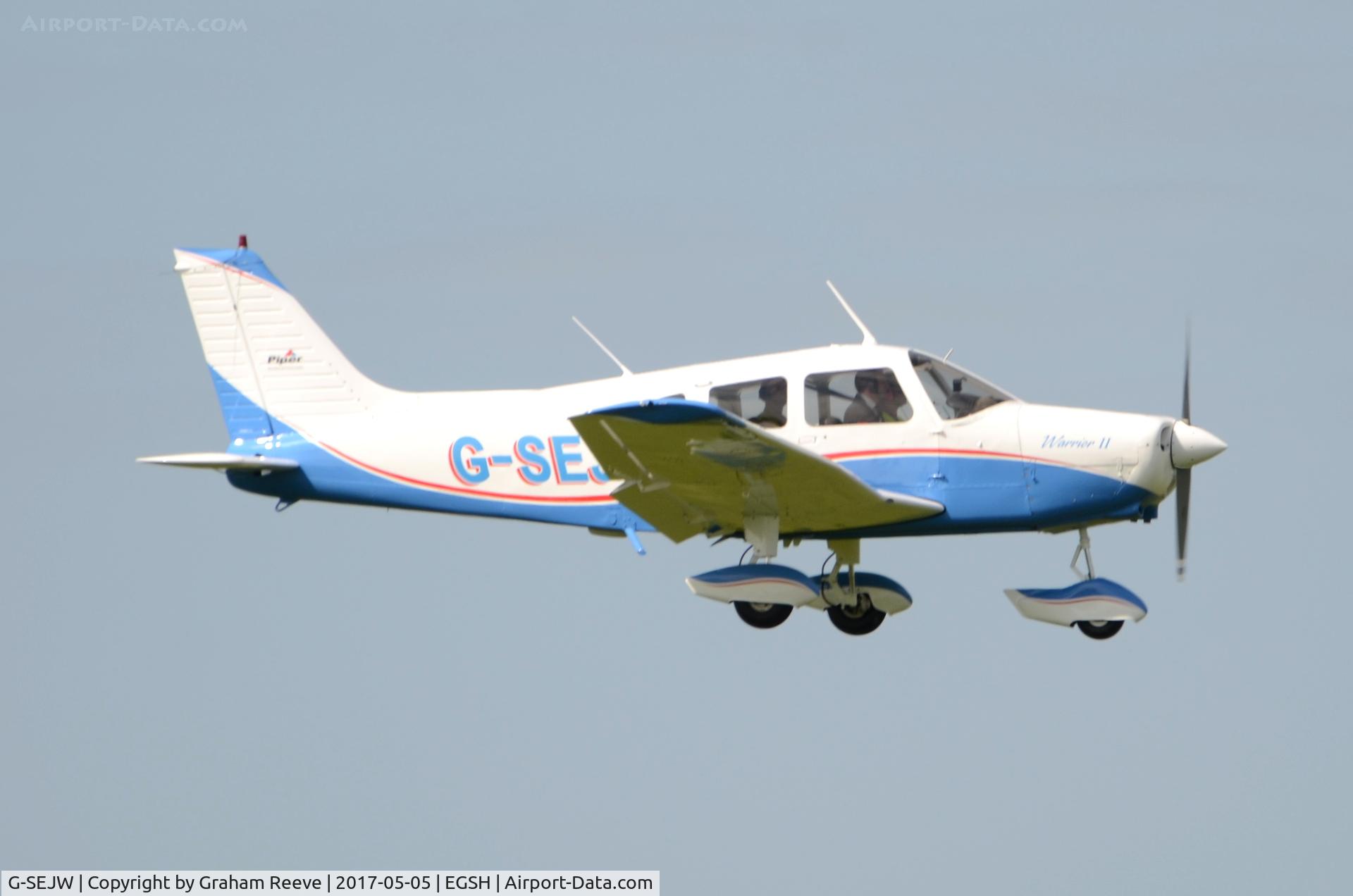 G-SEJW, 1978 Piper PA-28-161 Cherokee Warrior II C/N 28-7816469, Now in a new colour scheme.