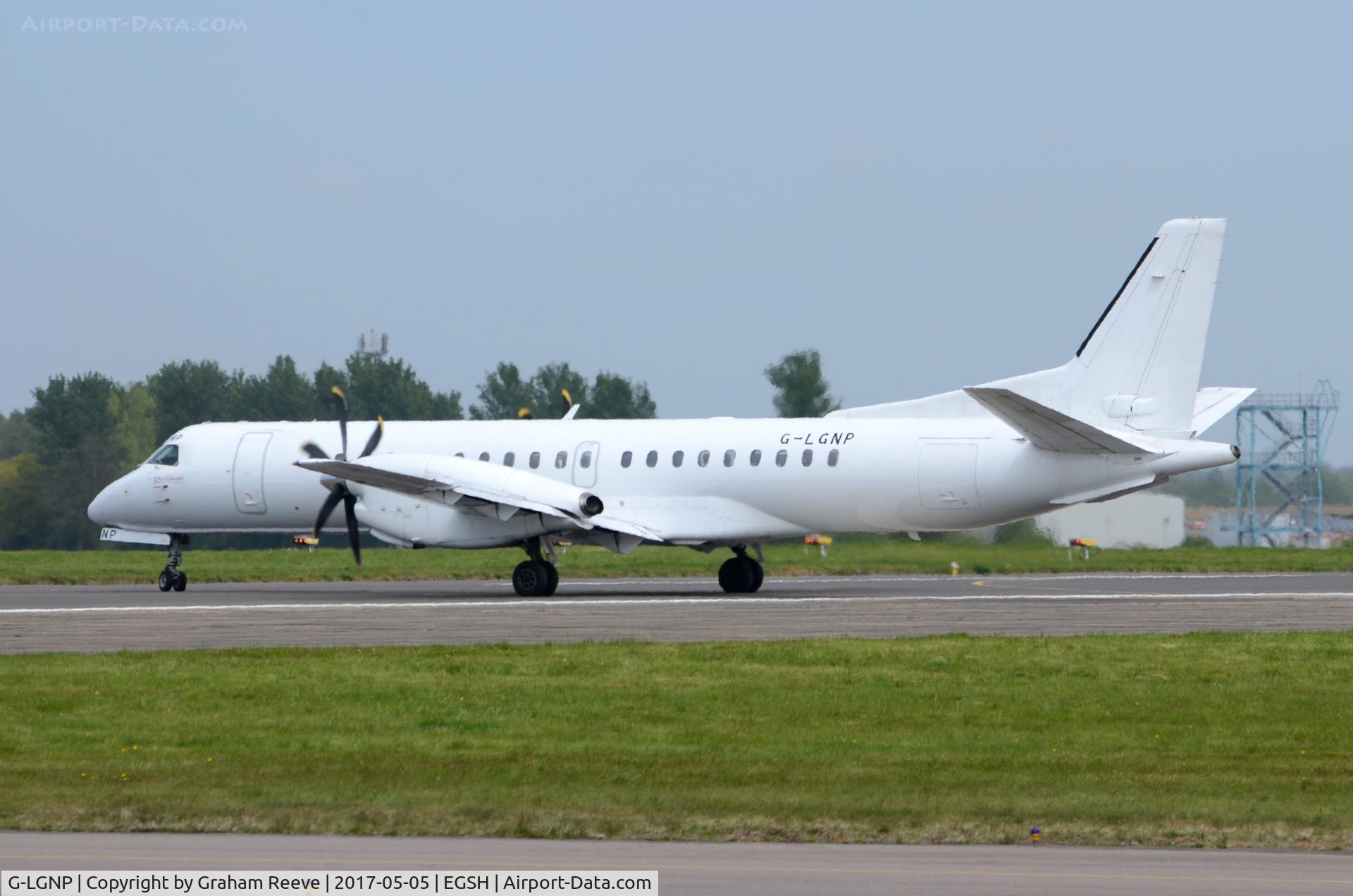 G-LGNP, 1995 Saab 2000 C/N 2000-018, About to depart from Norwich.