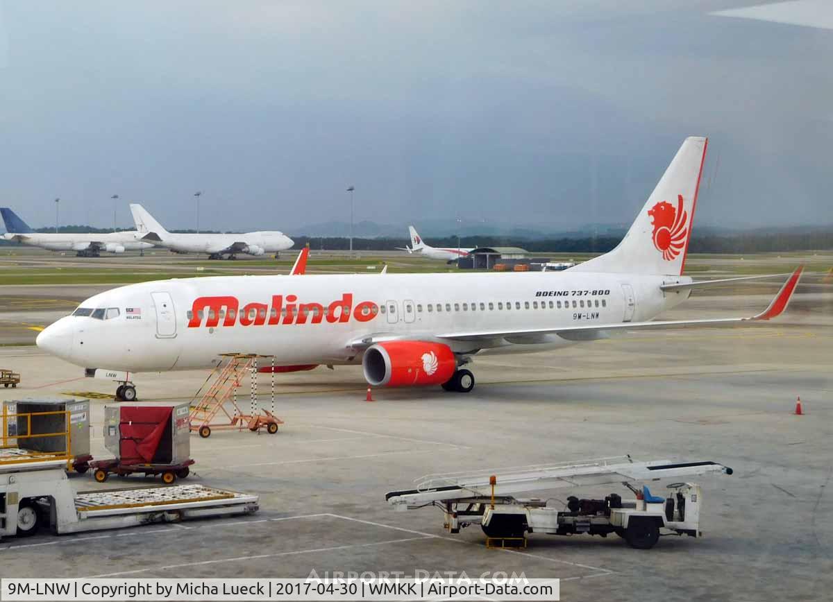 9M-LNW, 2015 Boeing 737-8GP C/N 39875/5616, At KL