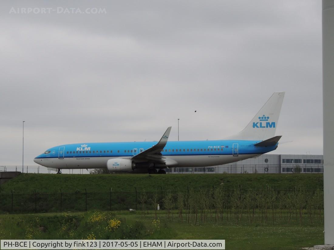 PH-BCE, 2014 Boeing 737-8K2 C/N 42151, KLM 737 ON QUEBEC