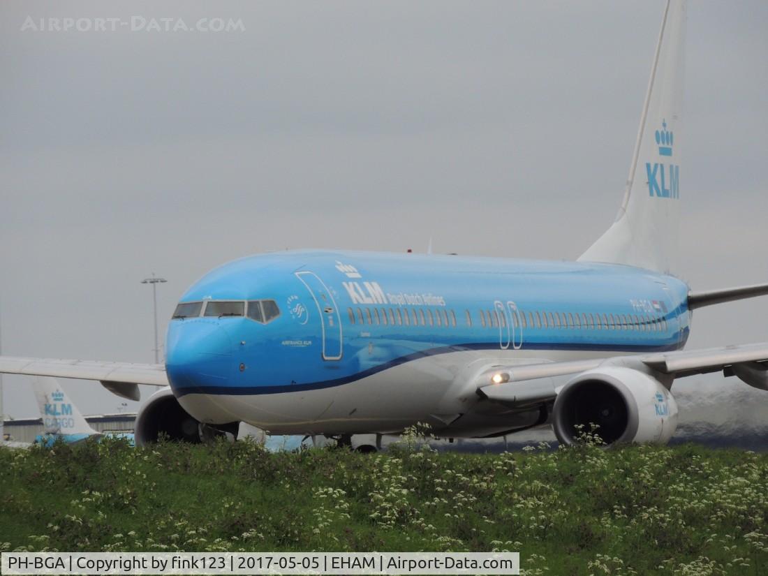 PH-BGA, 2008 Boeing 737-8K2 C/N 37593, KLM 737 ON QUEBEC