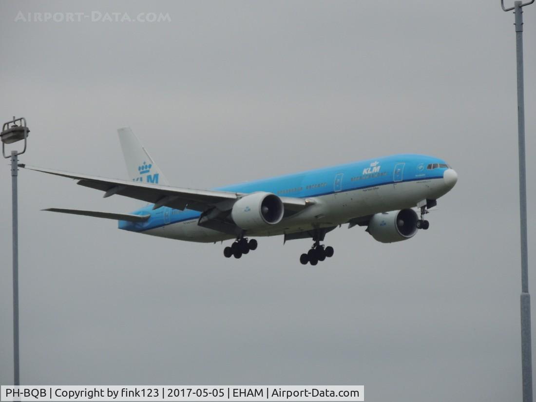 PH-BQB, 2003 Boeing 777-206/ER C/N 33712, KLM 777 FINAL RUNWAY 36C
