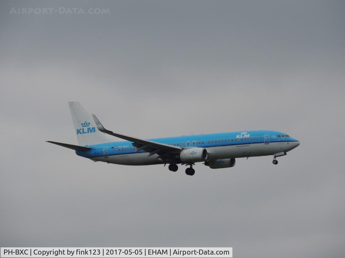 PH-BXC, 1999 Boeing 737-8K2 C/N 29133, KLM 737 ON FINAL