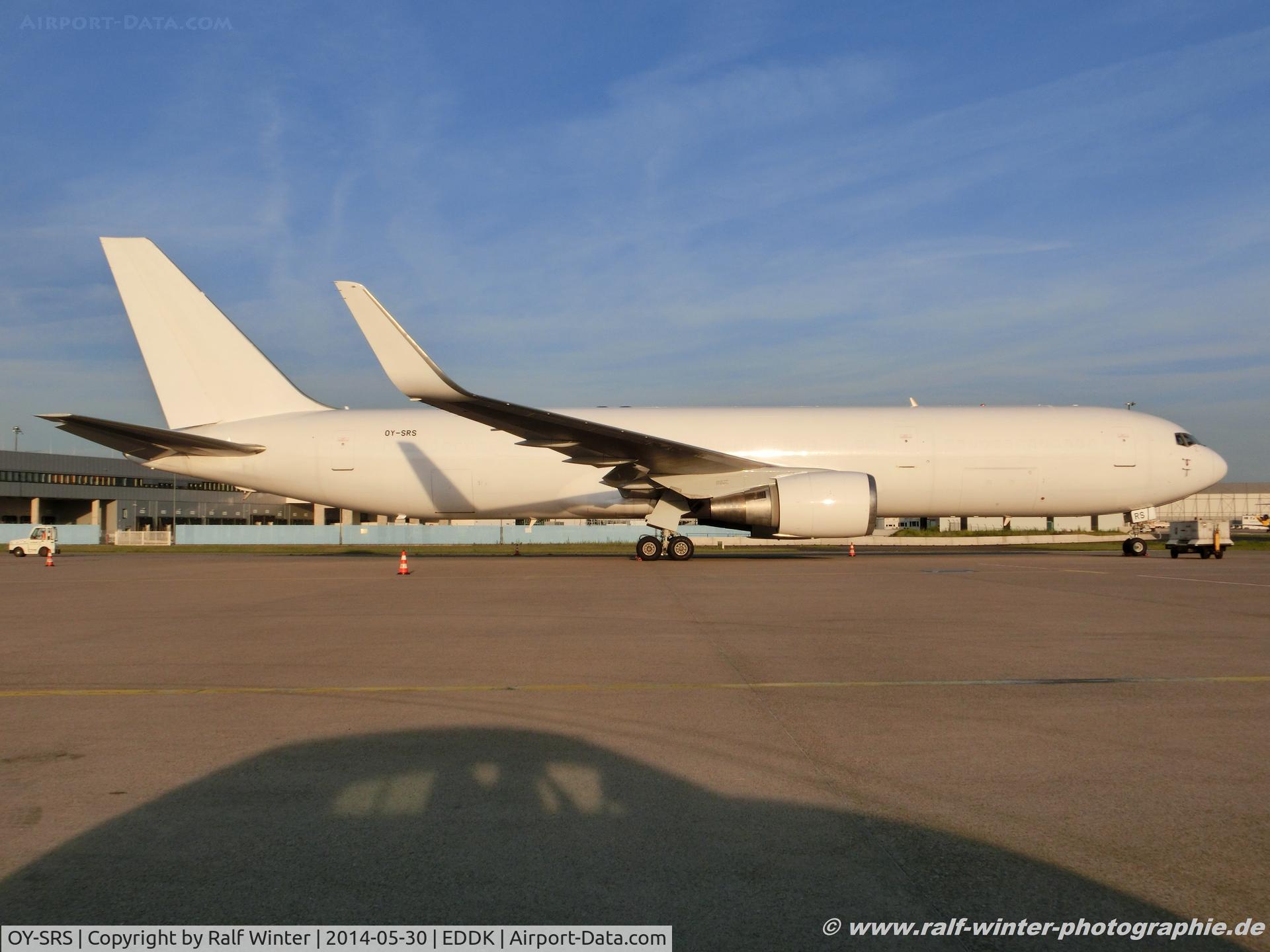 OY-SRS, 1993 Boeing 767-39H C/N 26256, Boeing 767-39HER-BCFW - Star Air without colours - 26256 - OY-SRS - 30.05.2014 - CGN