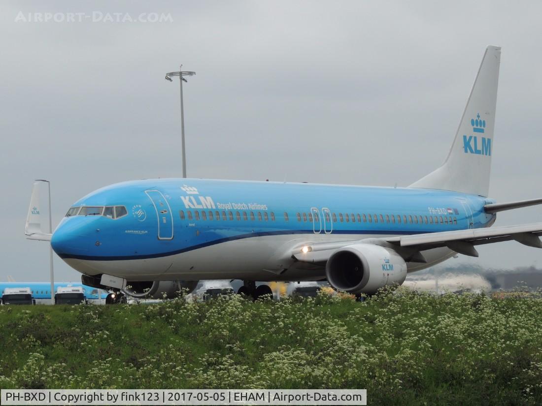 PH-BXD, 1999 Boeing 737-8K2 C/N 29134, KLM 737 OVER QUEBEC