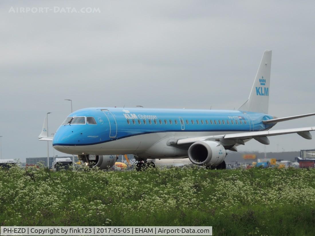 PH-EZD, 2009 Embraer 190LR (ERJ-190-100LR) C/N 19000279, KLM EMBRAER OVER QUEBEC