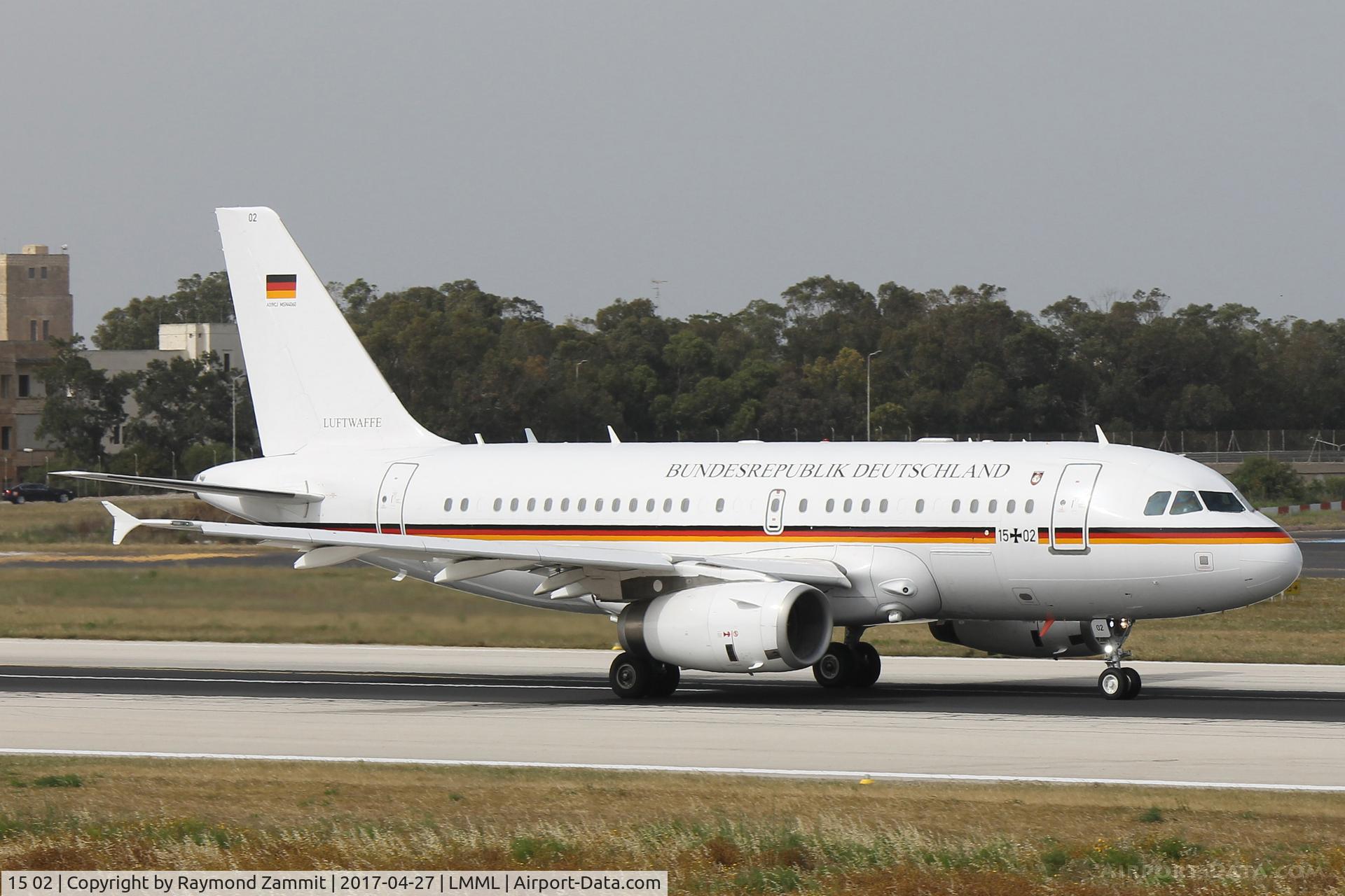 15 02, 2009 Airbus ACJ319 (A319-133/CJ) C/N 4060, ACJ319 15+02 German Air Force