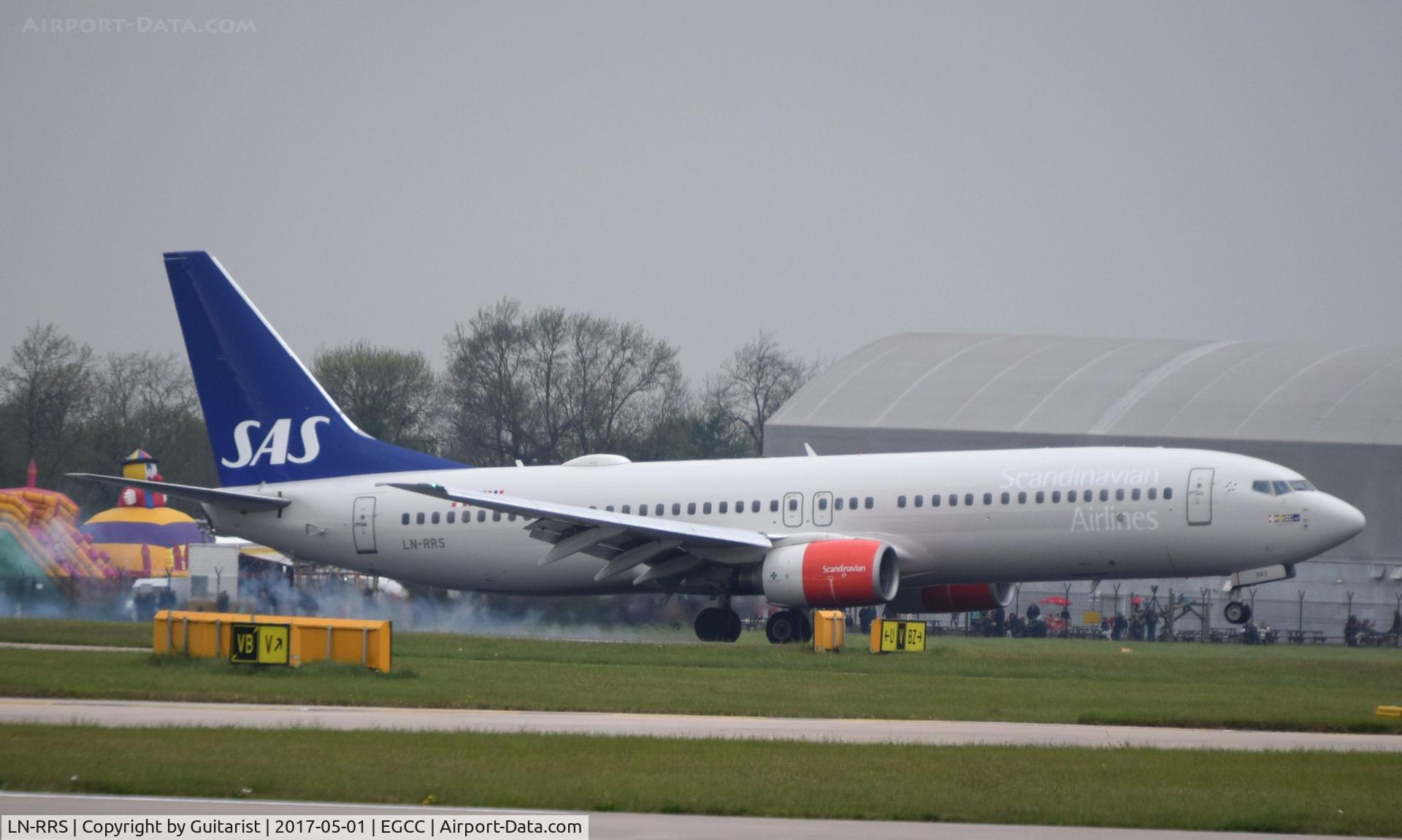 LN-RRS, 2001 Boeing 737-883 C/N 28325, At Manchester