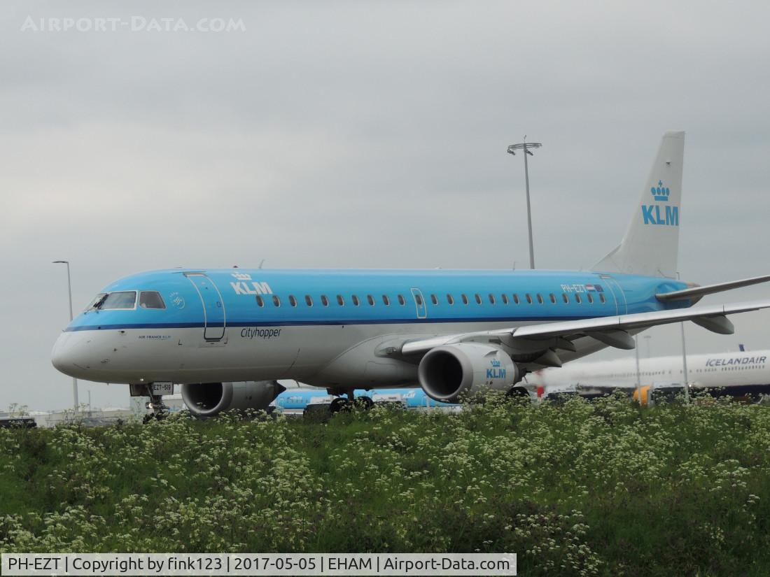 PH-EZT, 2012 Embraer 190LR (ERJ-190-100LR) C/N 19000519, KLM EMBREAR OVER QUEBEC