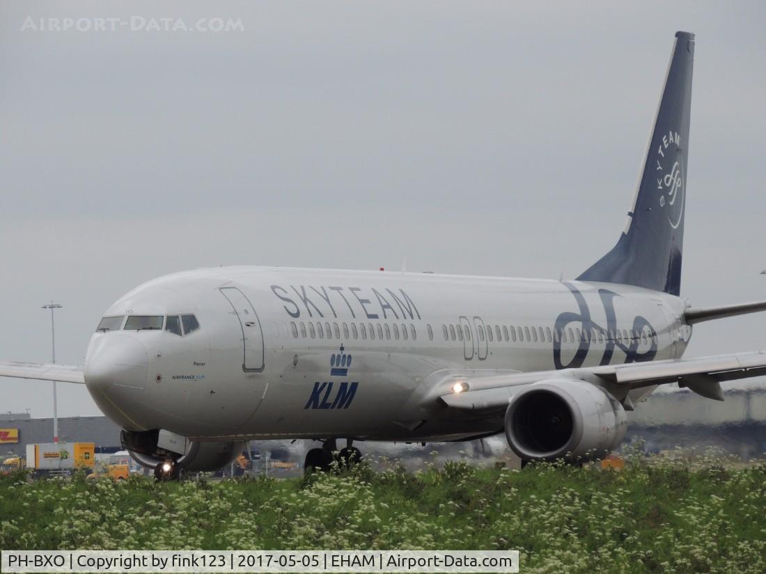 PH-BXO, 2001 Boeing 737-9K2 C/N 29599, KLM SKYTEAM OVER QUEBEC
