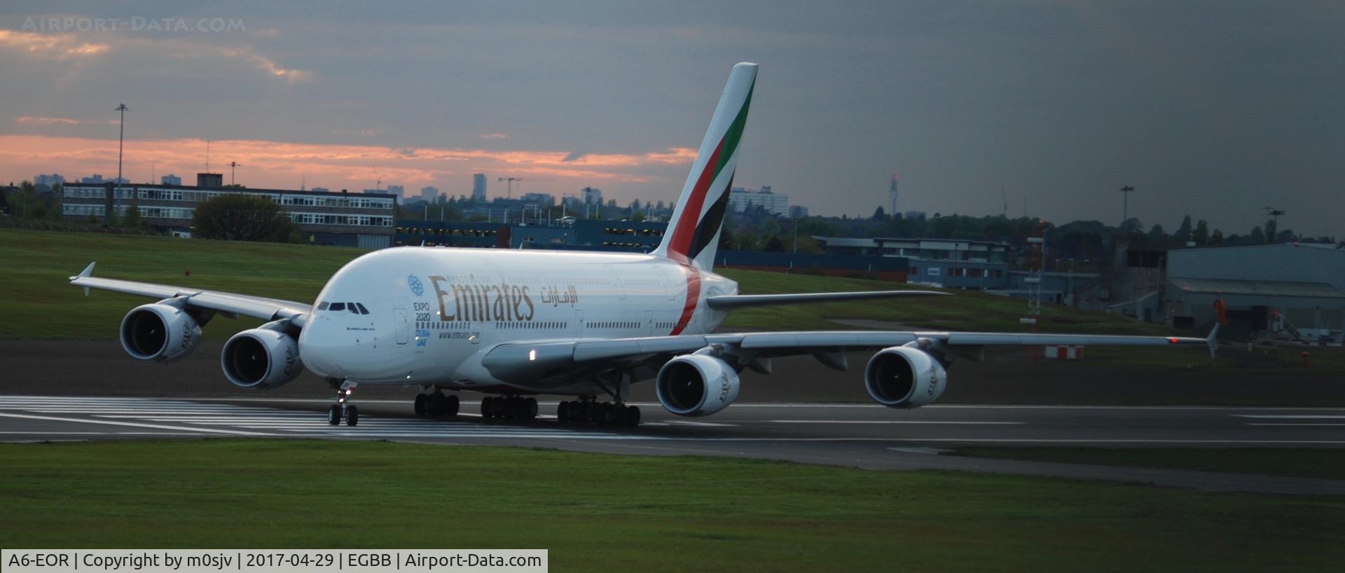 A6-EOR, 2015 Airbus A380-861 C/N 202, Landing at Sunset