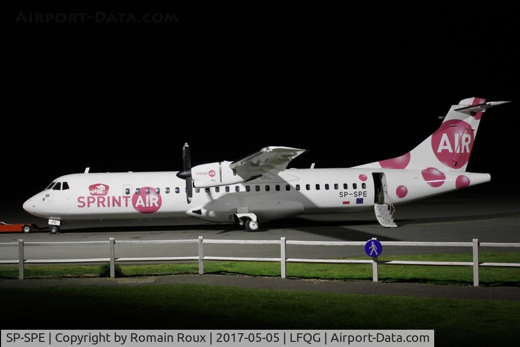 SP-SPE, 1995 ATR 72-202 C/N 441, Parked