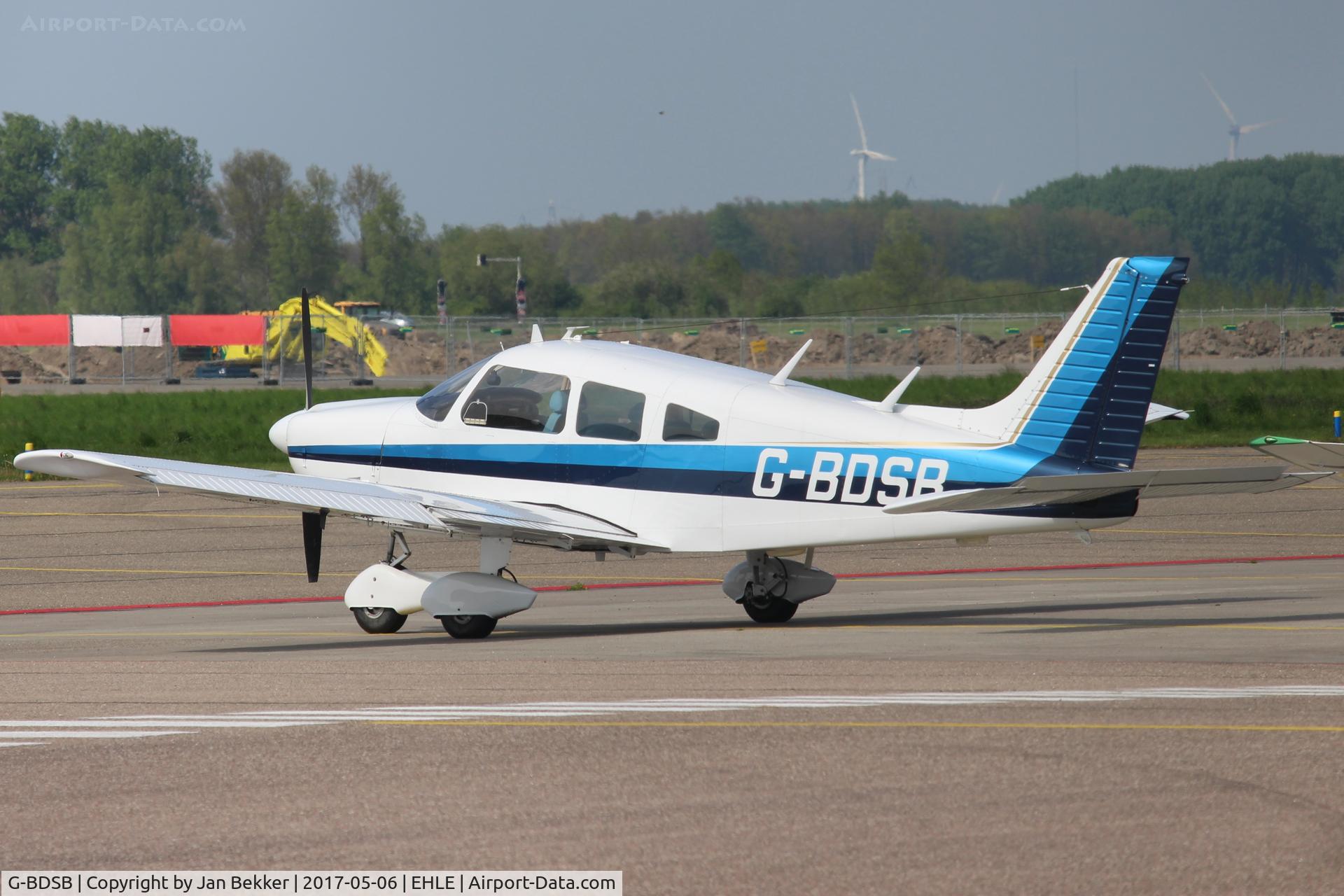 G-BDSB, 1975 Piper PA-28-181 Cherokee Archer II C/N 28-7690107, Lelystad Airport