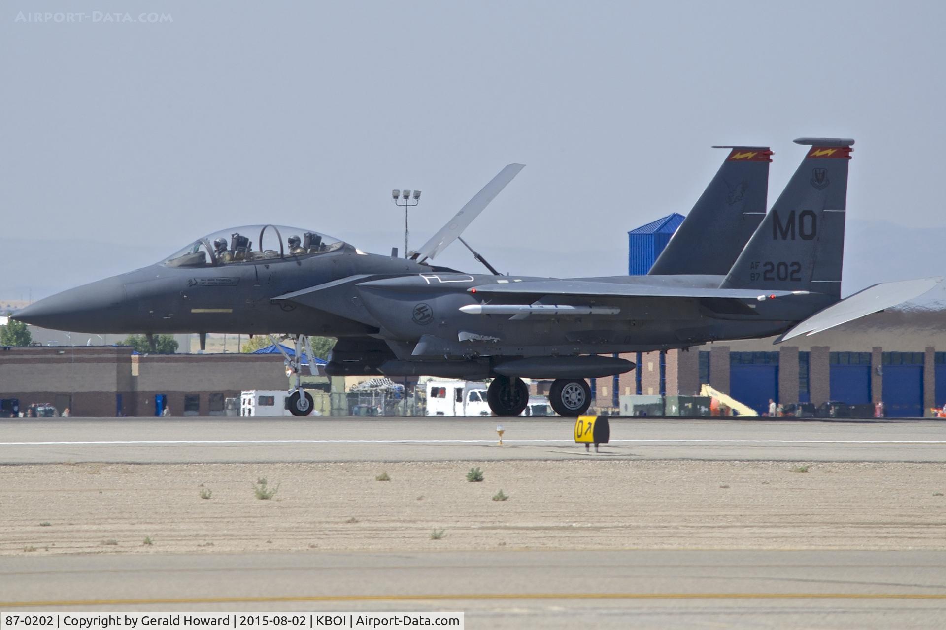 87-0202, 1987 McDonnell Douglas F-15E Strike Eagle C/N 1067/E042, Landing roll out on RWY 10L.  389th Fighter Sq.
 