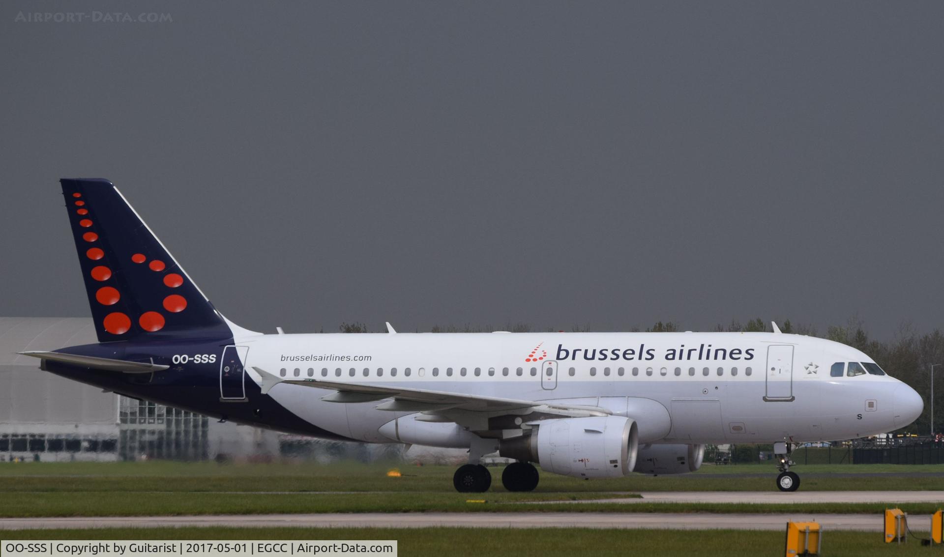 OO-SSS, 2003 Airbus A319-111 C/N 2030, At Manchester