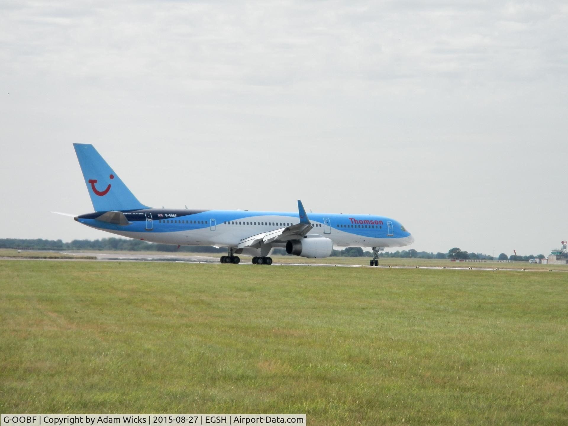 G-OOBF, 2004 Boeing 757-28A C/N 33101, ready for takeoff 27 r