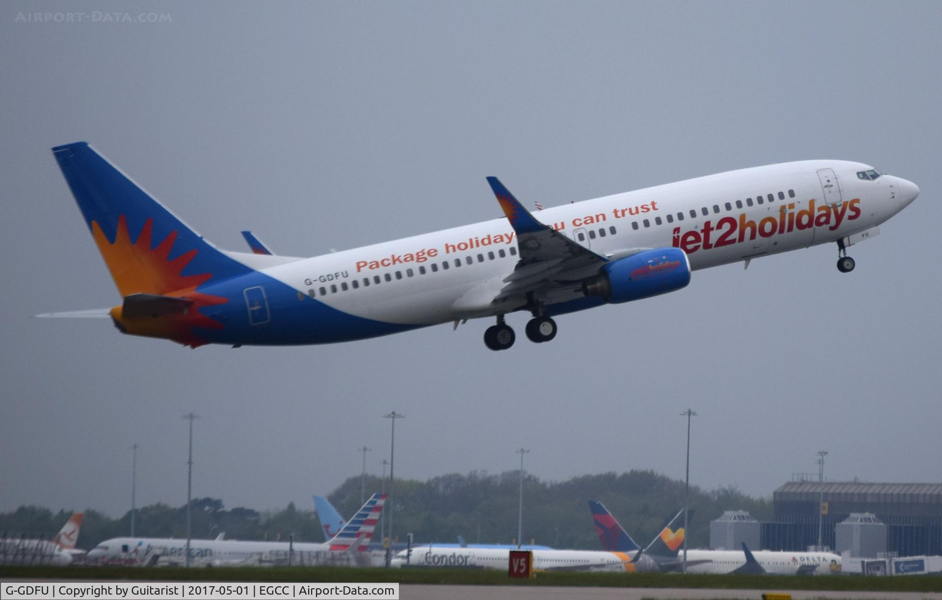 G-GDFU, 2001 Boeing 737-8K5 C/N 30416, At Manchester