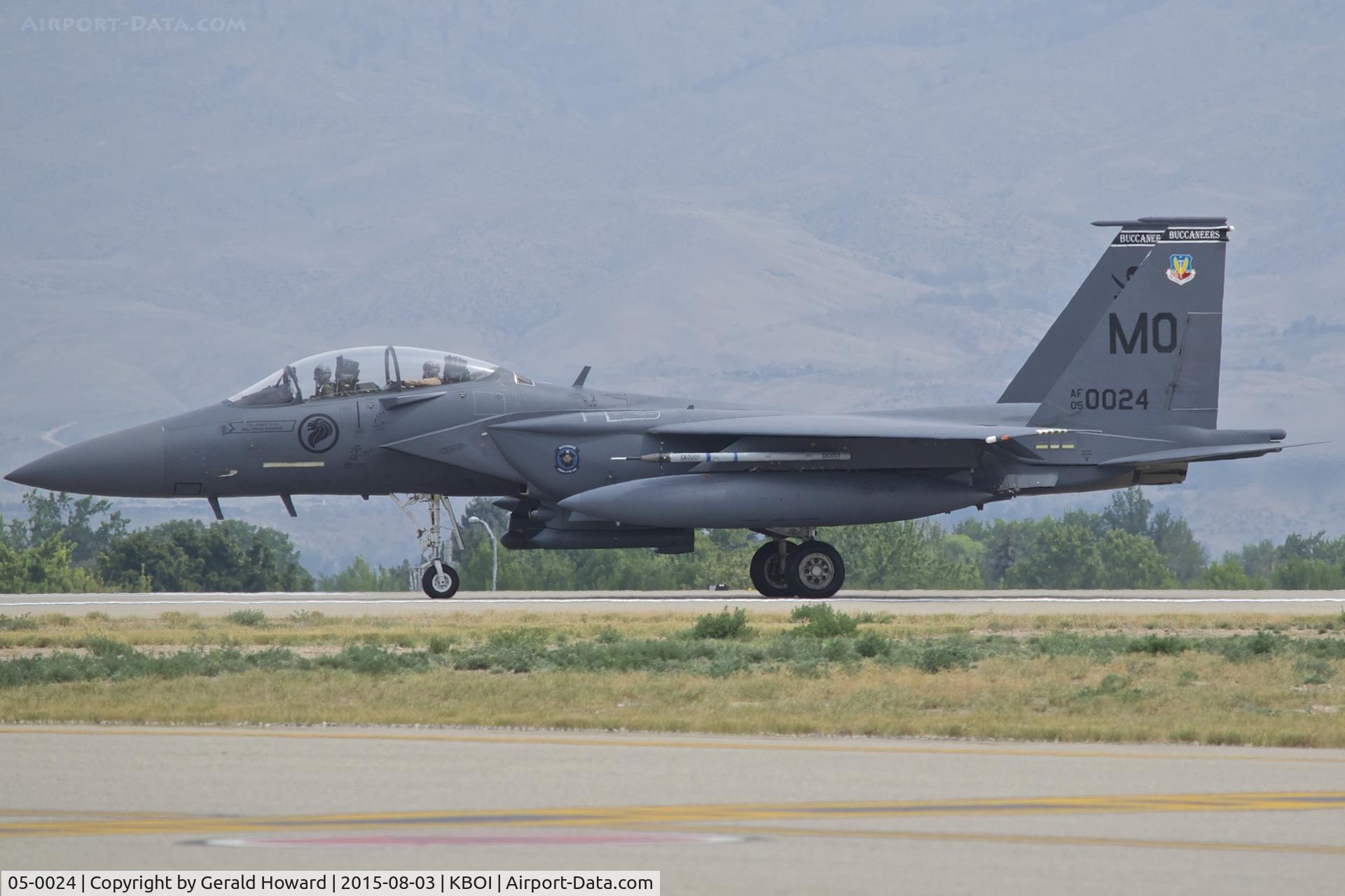 05-0024, 2005 Boeing F-15SG Strike Eagle C/N SG24, Back taxi on RWY 10R for barrier test. 428th Fighter Sq., Royal Singapore Air Force.