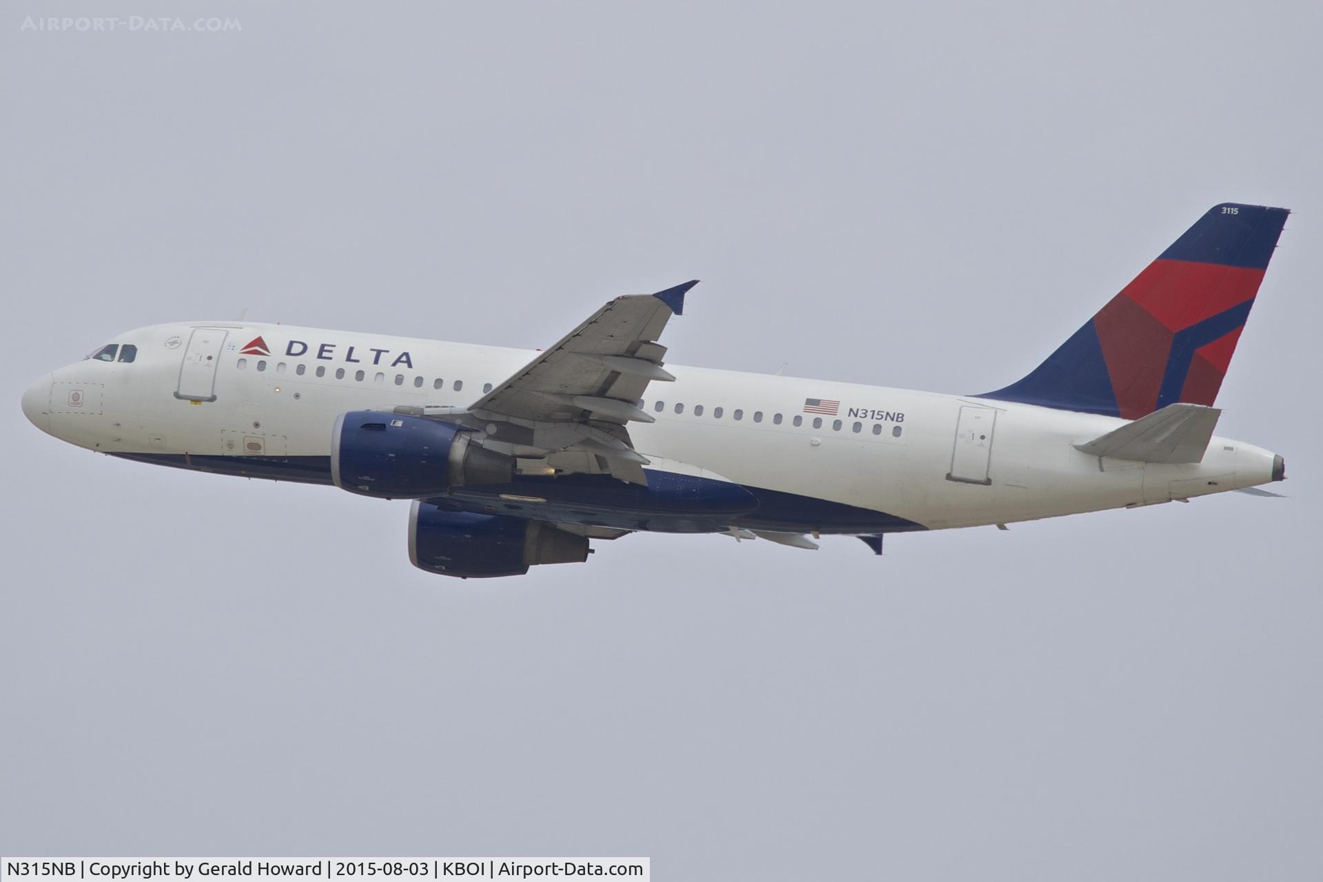 N315NB, 2000 Airbus A319-114 C/N 1230, Departing RWY 28R.