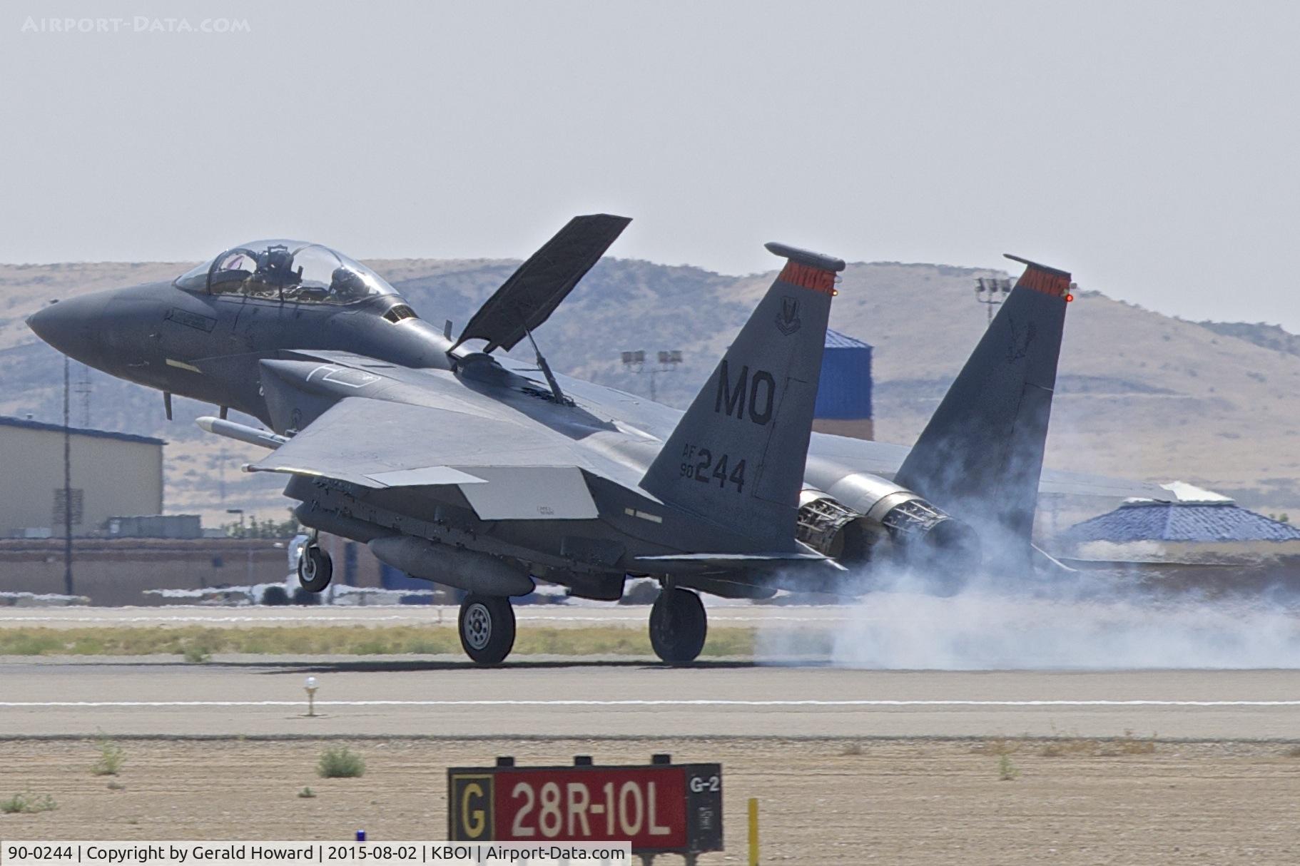 90-0244, 1990 McDonnell Douglas F-15E Strike Eagle C/N 1177/E146, Landing RWY 10L.  391st Fighter Sq., 