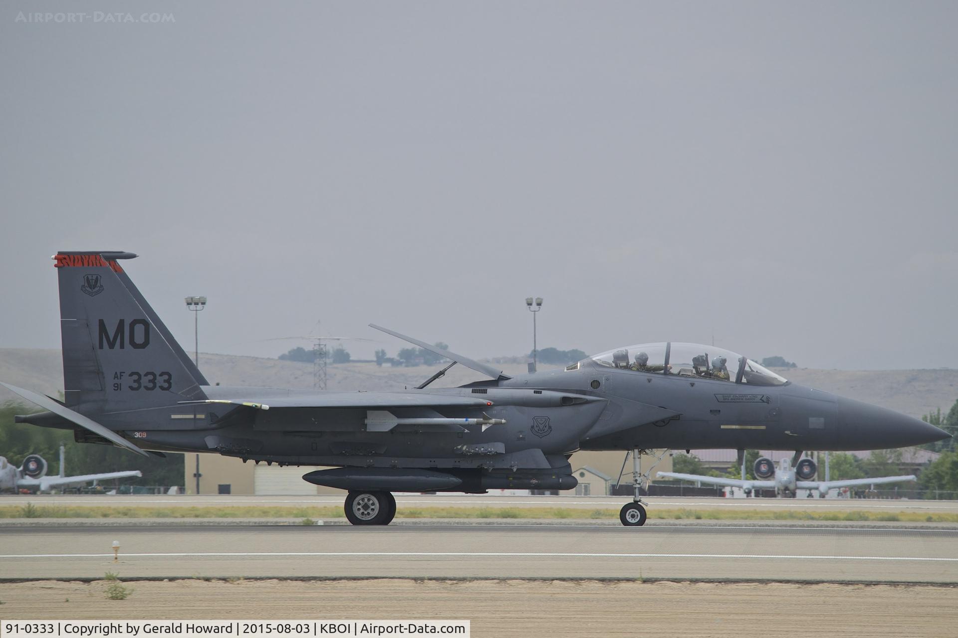 91-0333, 1991 McDonnell Douglas F-15E Strike Eagle Strike Eagle C/N 1240/E198, Landing roll out on RWY 28R.  391st Fighter Sq., 