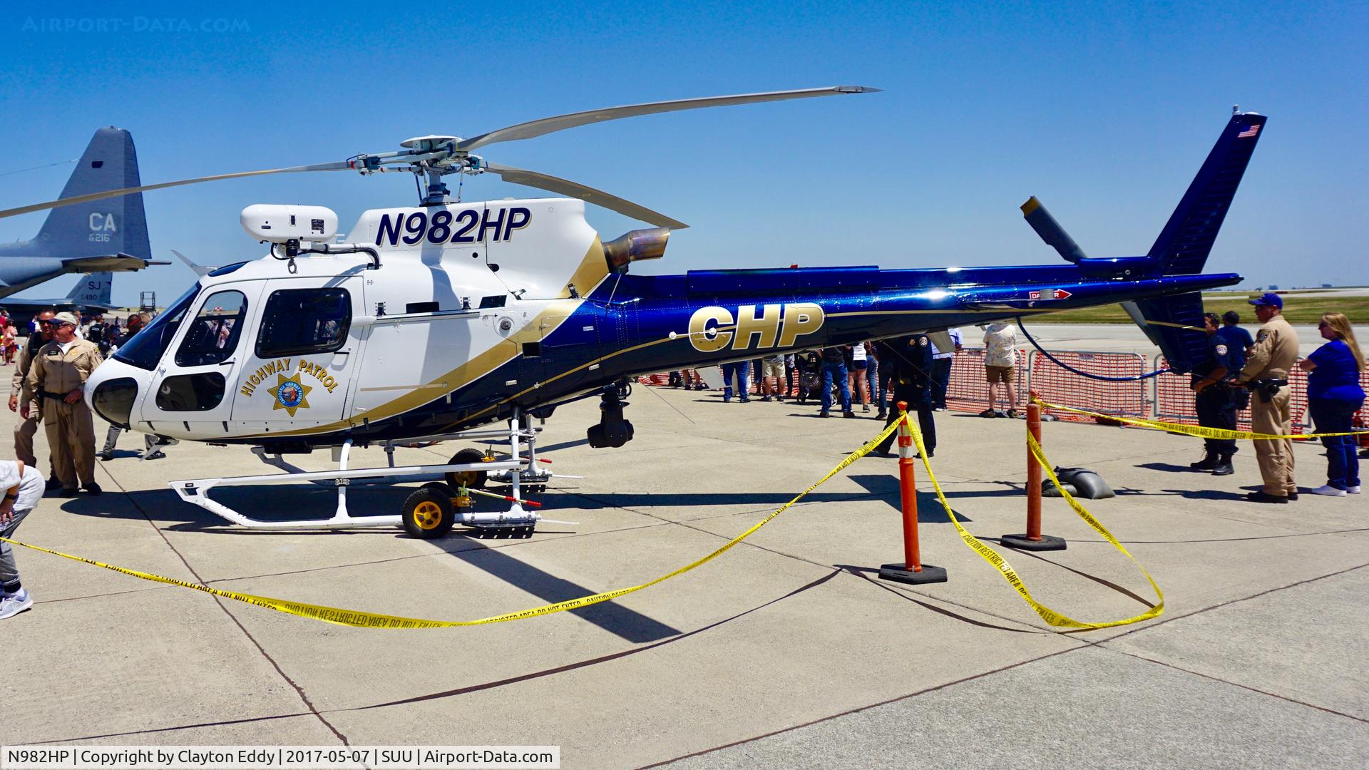 N982HP, 2016 Airbus Helicopters AS-350B-3 Ecureuil C/N 8187, Travis AFB Airshow 2017.