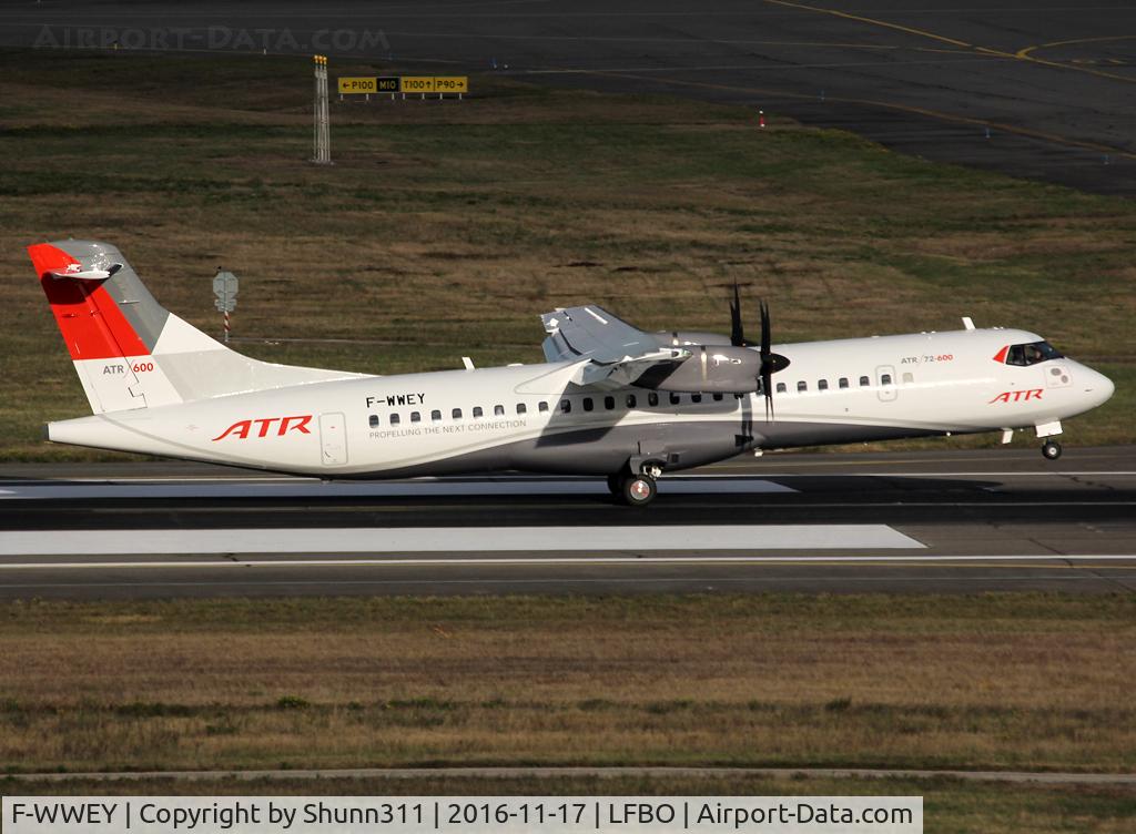 F-WWEY, 1988 ATR 72-201 C/N 098, C/n 098 - New colors for the ATR72 prototype