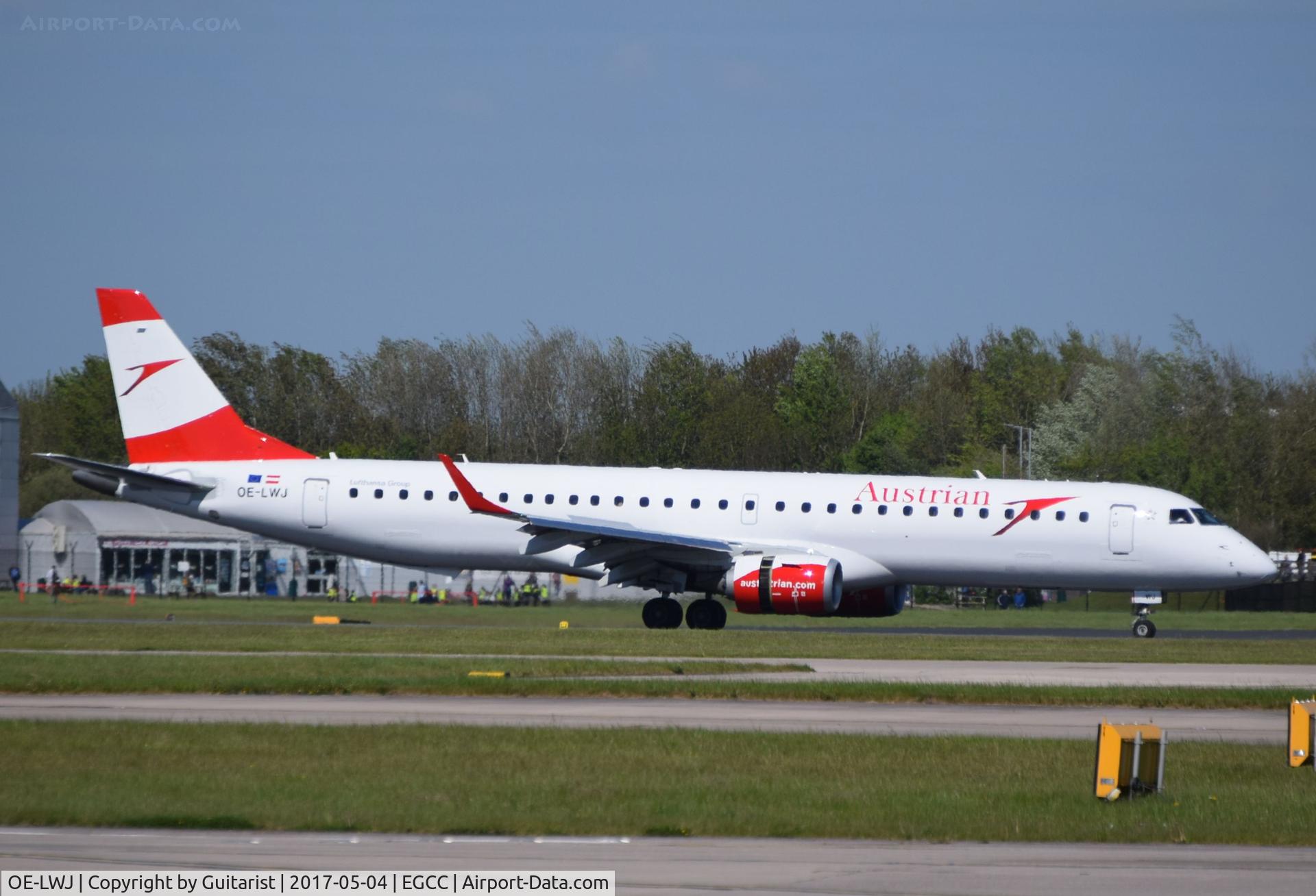 OE-LWJ, 2012 Embraer 195LR (ERJ-190-200LR) C/N 19000507, At Manchester