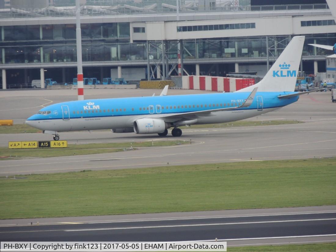 PH-BXY, 2008 Boeing 737-8K2 C/N 30372, KLM TAXING