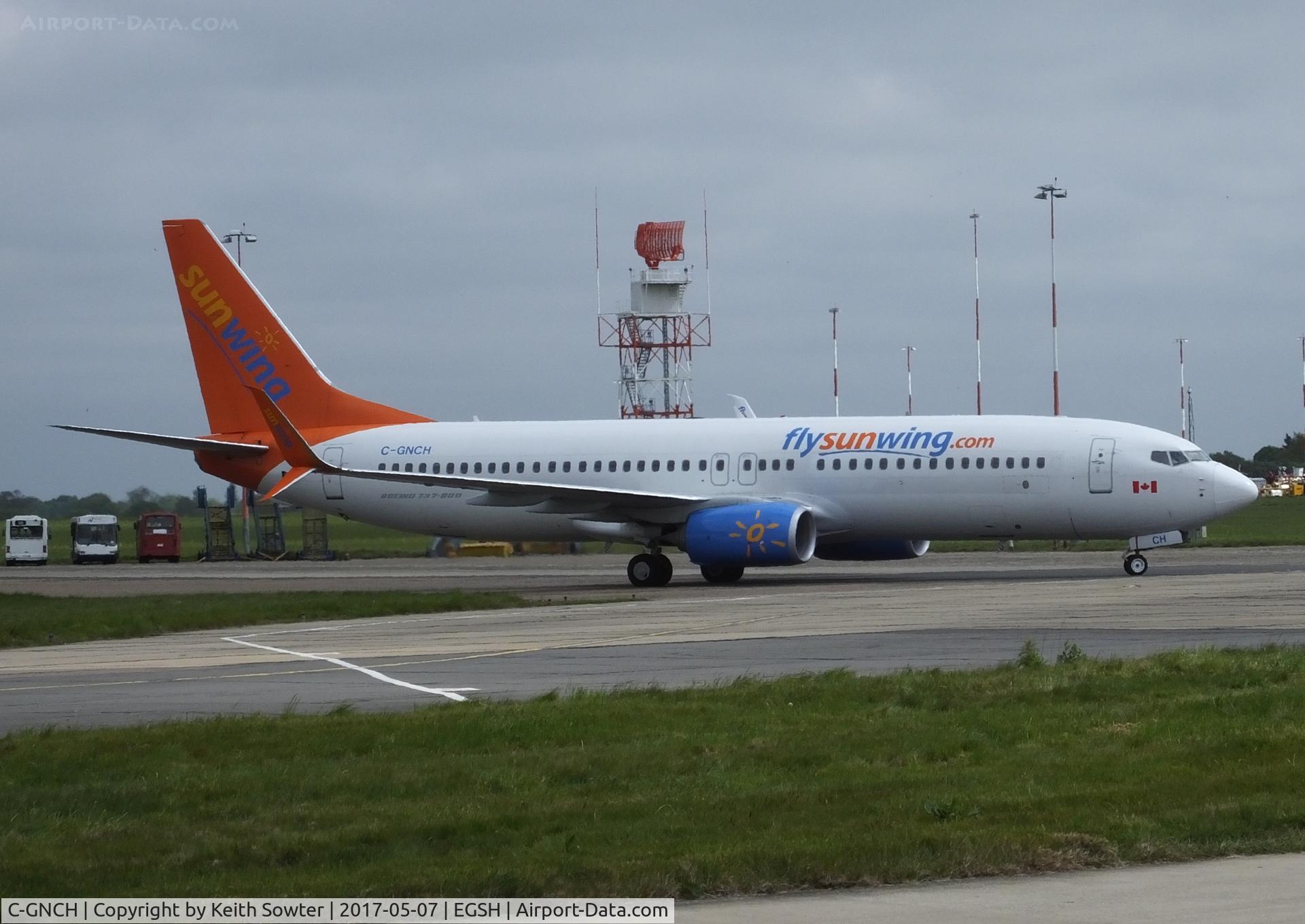 C-GNCH, 2014 Boeing 737-81D C/N 39438, Holiday Flight