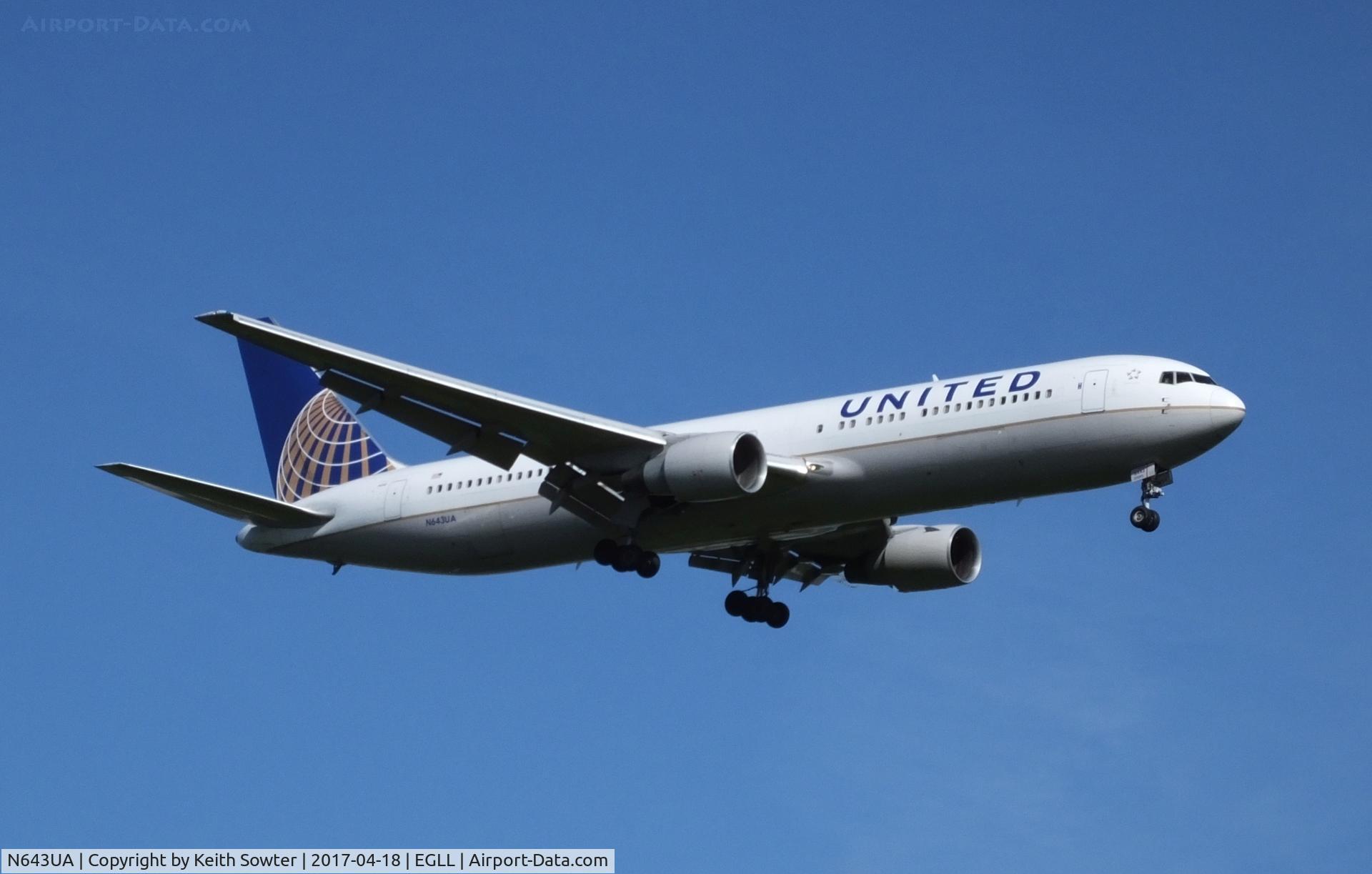 N643UA, 1991 Boeing 767-322/ER C/N 25093, Short finals to land Heathrow 09L