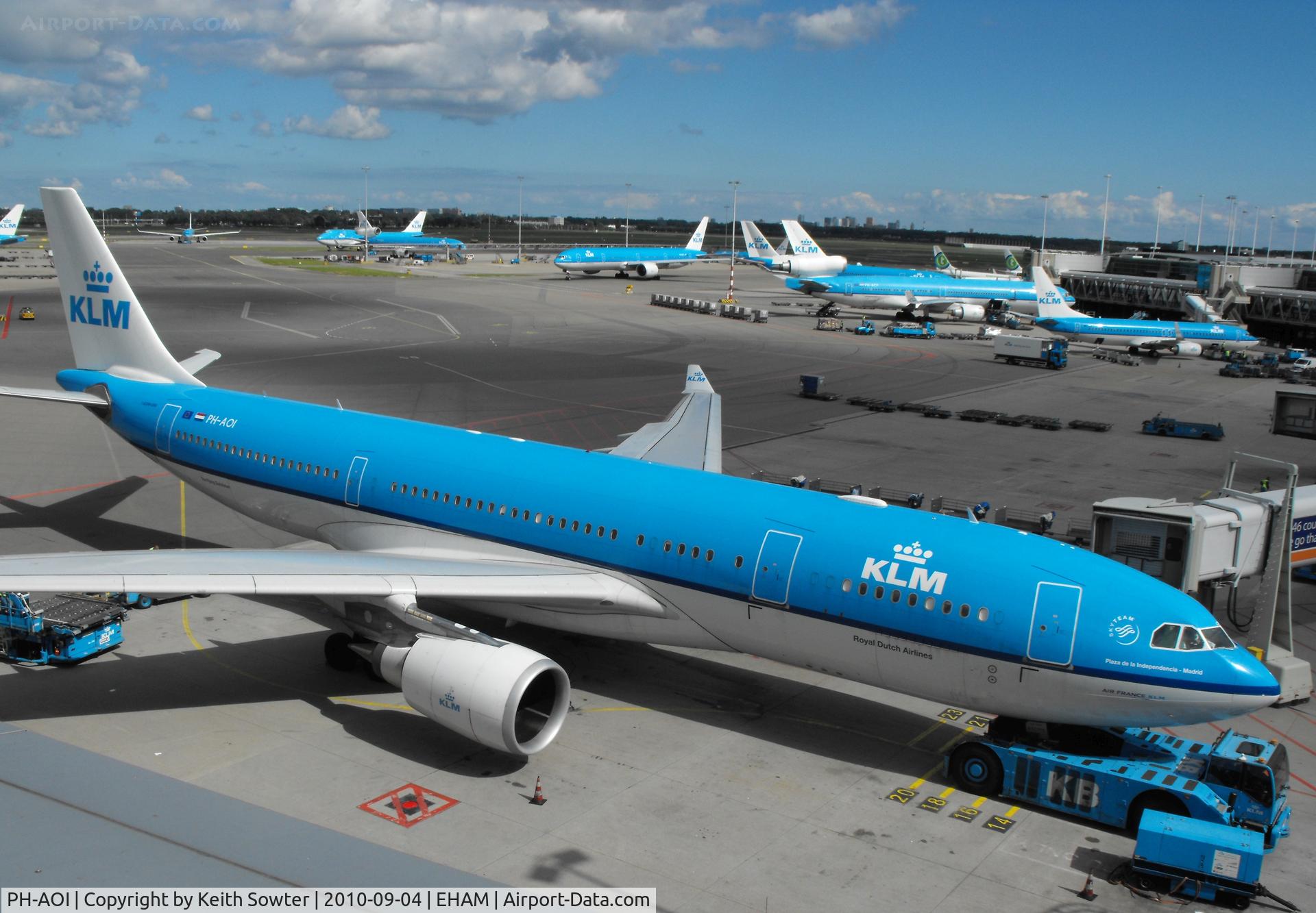 PH-AOI, 2007 Airbus A330-203 C/N 819, On stand
