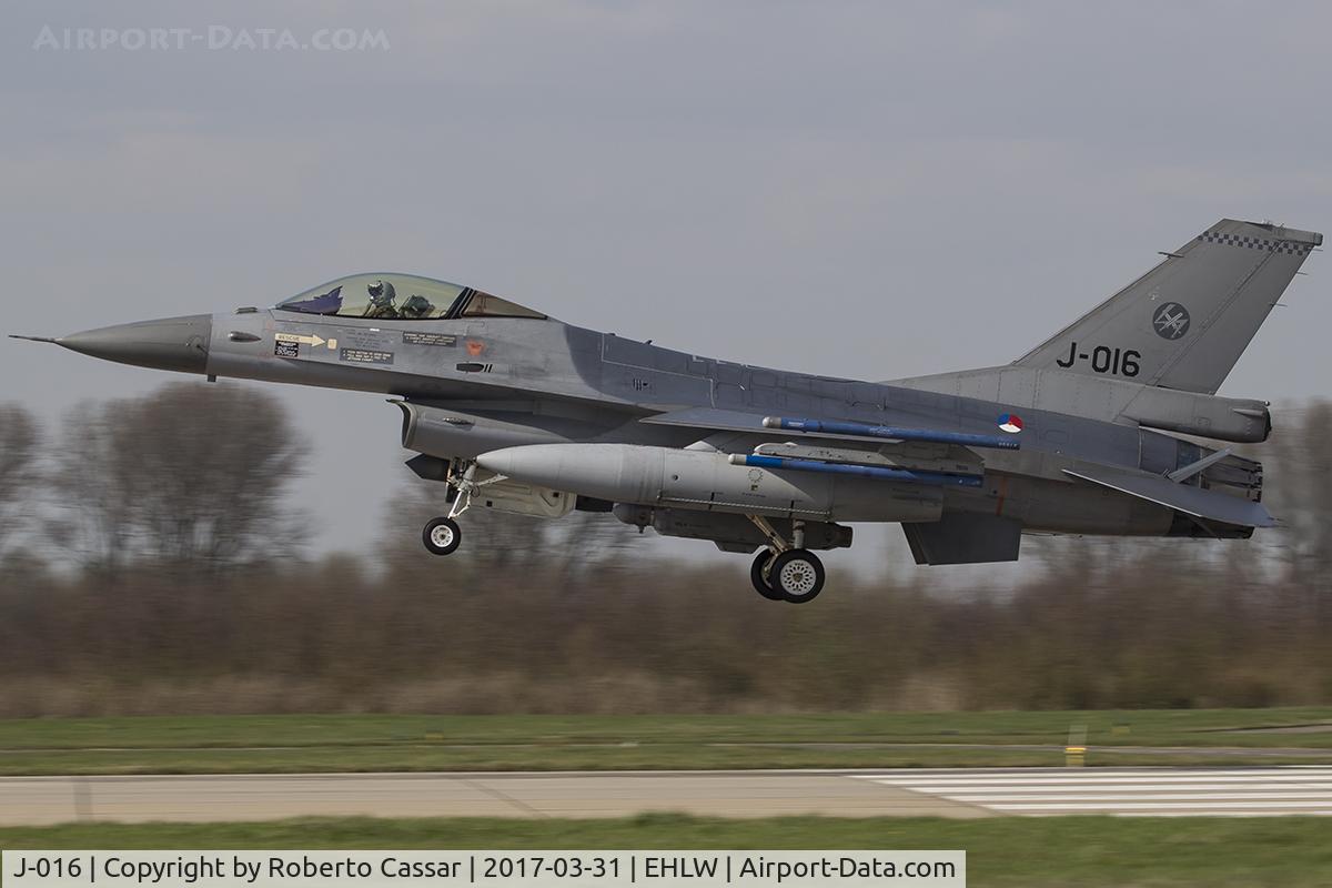 J-016, General Dynamics F-16AM Fighting Falcon C/N 6D-172, Frisian Flag 2017