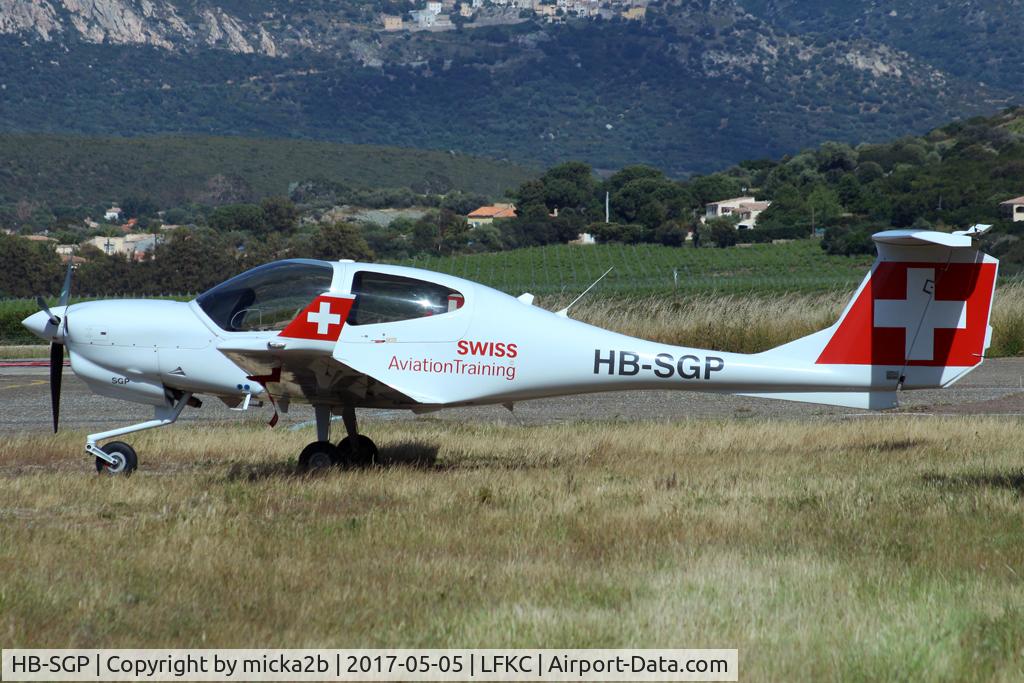 HB-SGP, 2012 Diamond DA-40NG Diamond Star C/N 40.N058, Parked