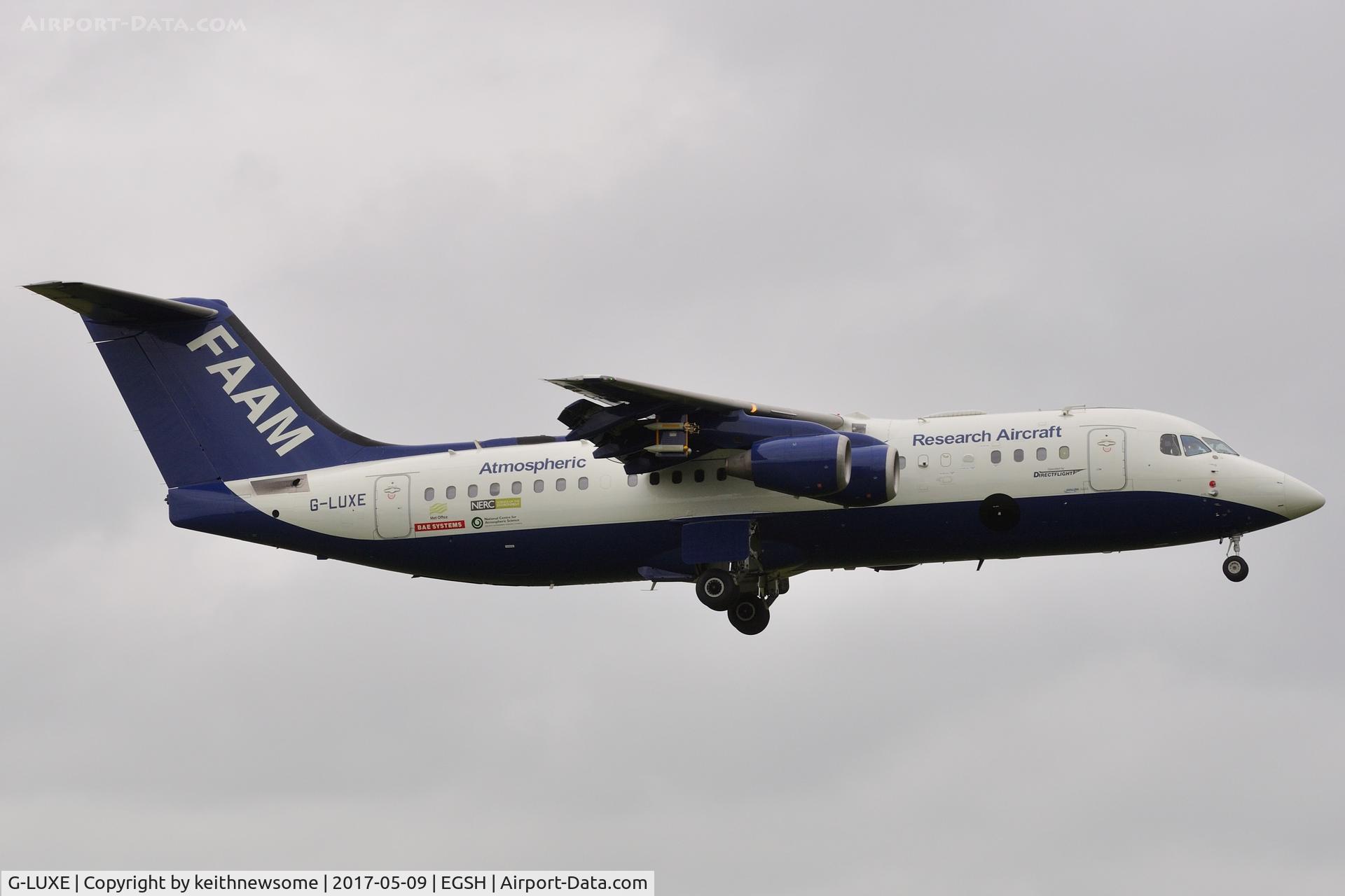 G-LUXE, 1981 British Aerospace BAe.146-301 C/N E3001, Low approach.
