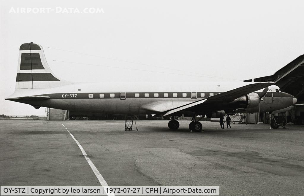OY-STZ, 1953 Douglas DC-6B C/N 43828, Copenhagen 27.7.1972