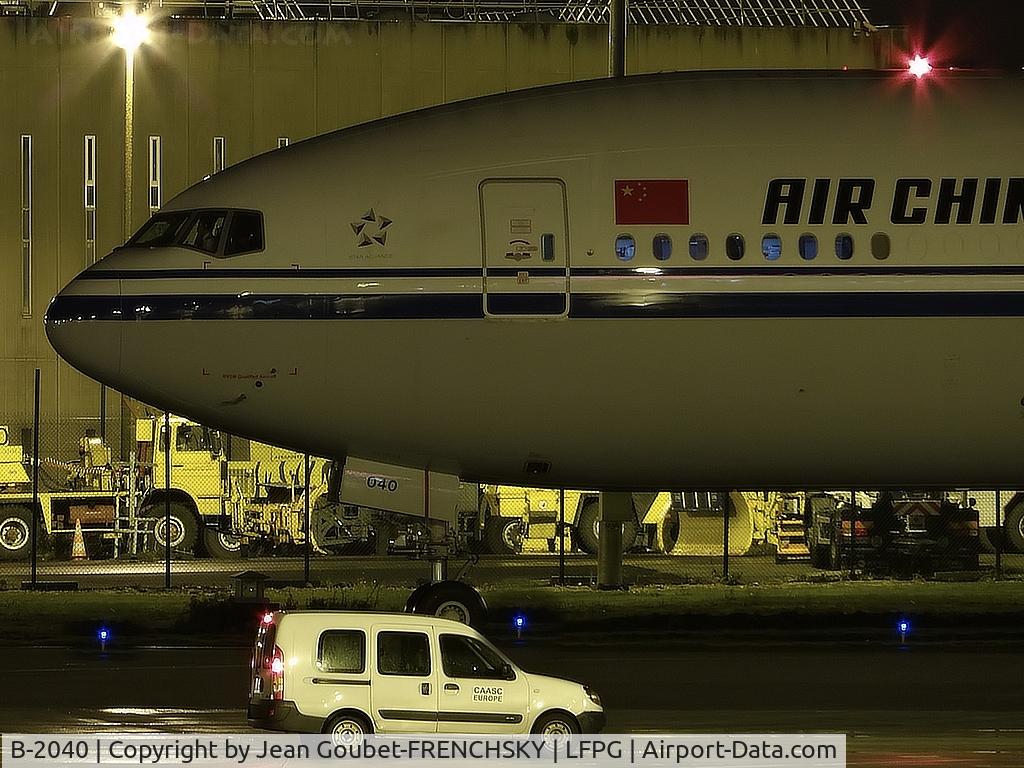 B-2040, 2013 Boeing 777-39L/ER C/N 38680, Air China departure to Pékin at CDG terminal 1