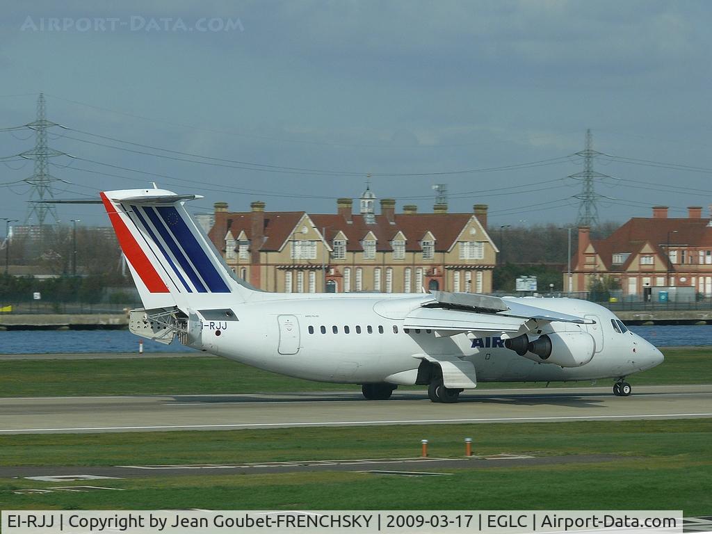 EI-RJJ, 1999 BAE Systems Avro 146-RJ85 C/N E.2347, CityJet landing from Paris Orly