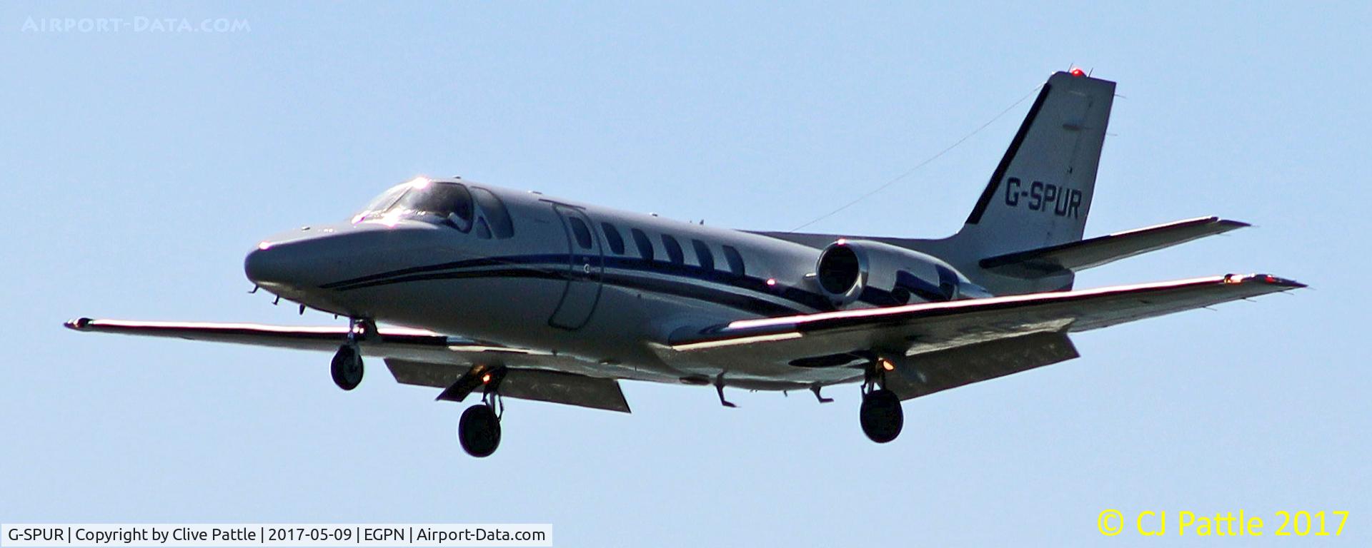 G-SPUR, 1992 Cessna 550 Citation II C/N 550-0714, Short finals at Dundee