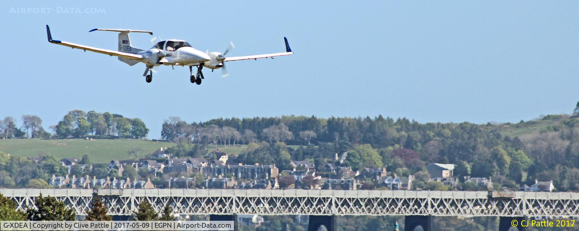 G-XDEA, 2006 Diamond DA-42 Twin Star C/N 42.AC012, Short finals at Dundee