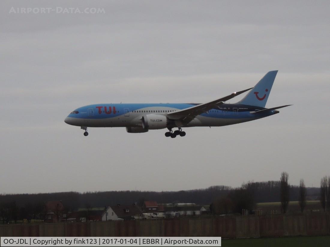 OO-JDL, 2013 Boeing 787-8 Dreamliner C/N 34425, TUI BOEING 787 LANDING IN BRUSSEL