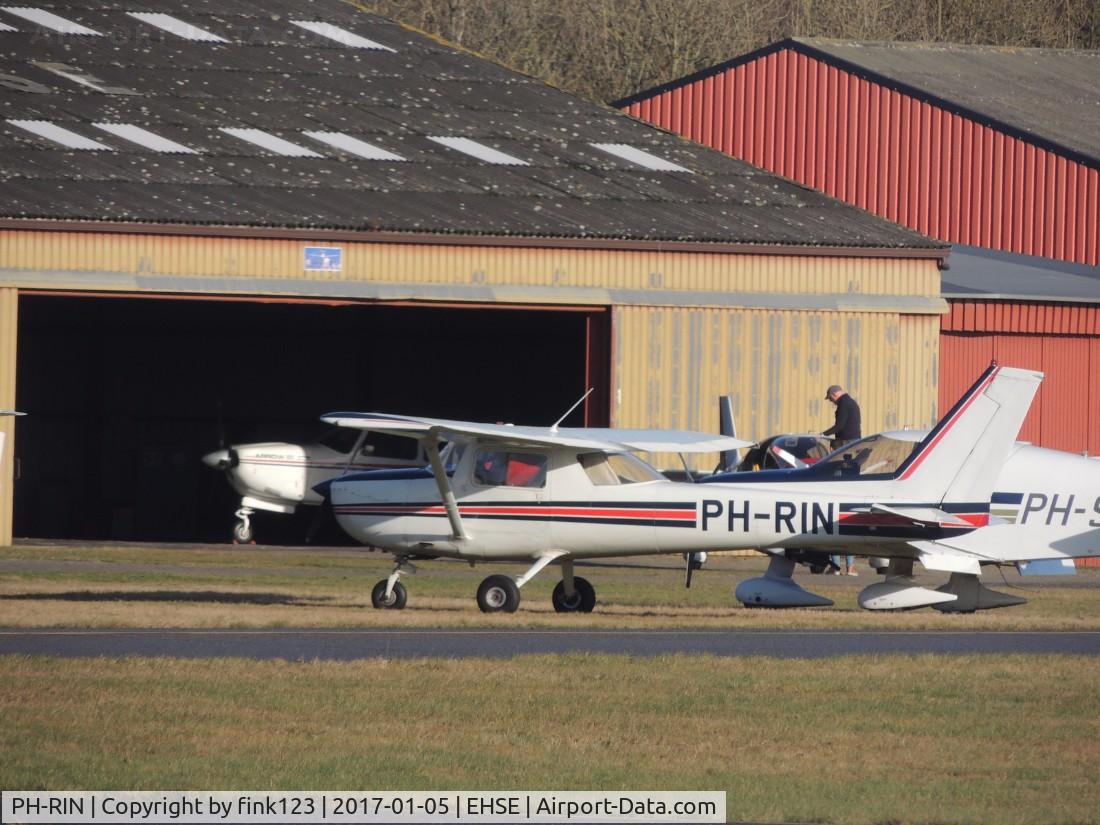 PH-RIN, 1977 Reims F150M C/N 1365, CESSNA150 PARKED IN BREDA