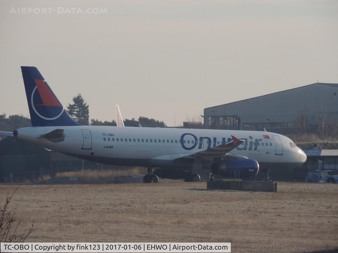 TC-OBO, 2006 Airbus A320-232 C/N 2688, ONUR AIR A320 LAST LANDING IN THIS COLOURS