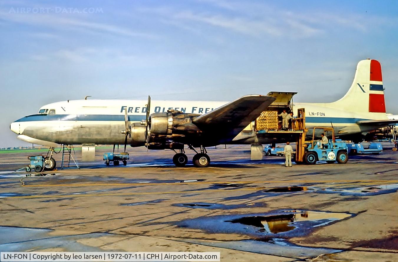 LN-FON, 1958 Douglas DC-6A C/N 45521, Copenhagen 11.7.1972