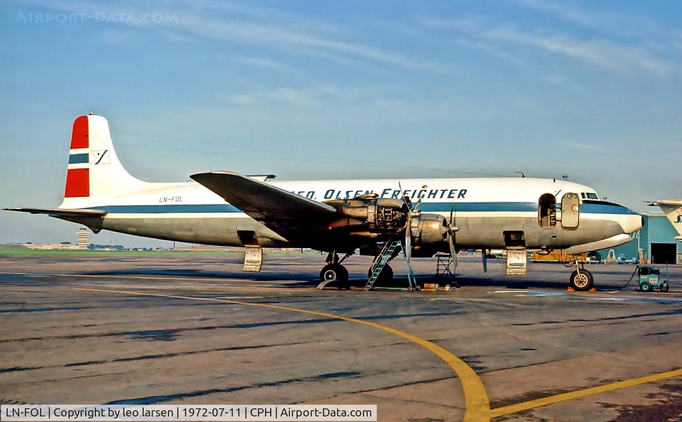 LN-FOL, 1956 Douglas DC-6A C/N 44907, Copenhagen 11.7.1972