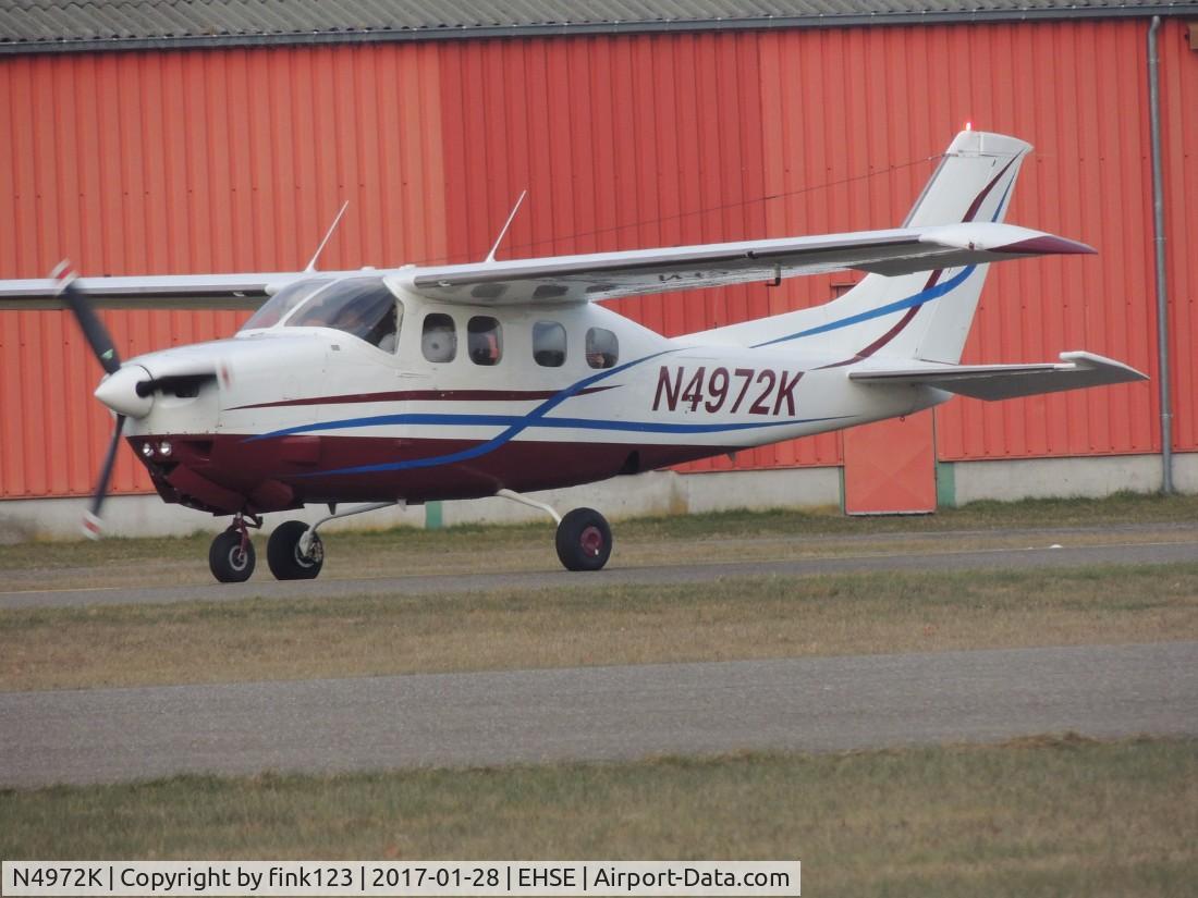 N4972K, 1979 Cessna P210N Pressurised Centurion C/N P210-00388, CESSNA210 TAXING AT BREDA