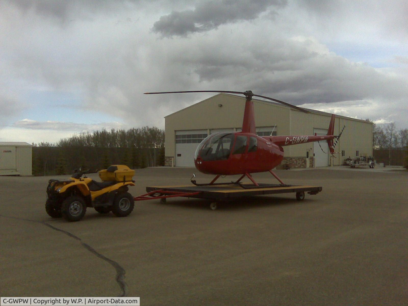 C-GWPW, 2005 Robinson R44 II C/N 10648, C-GWPW