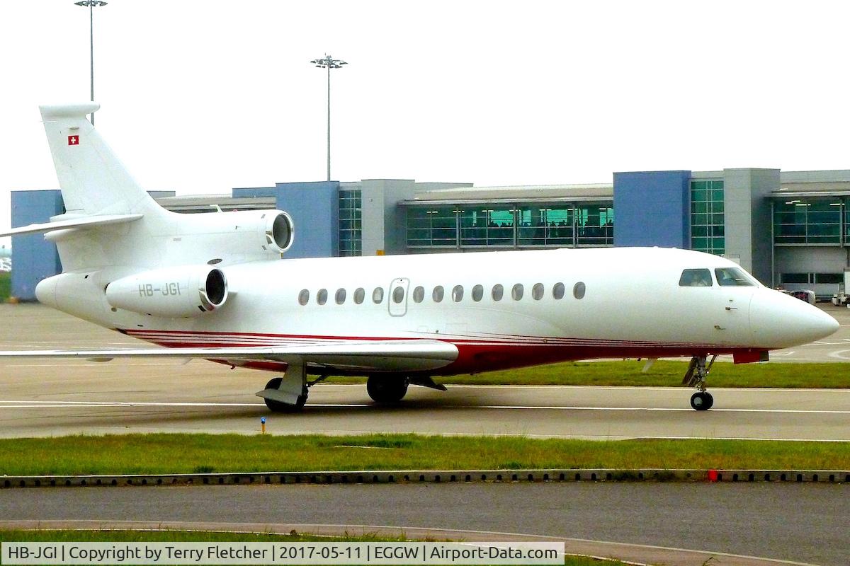 HB-JGI, 2009 Dassault Falcon 7X C/N 067, At London - Luton Airport